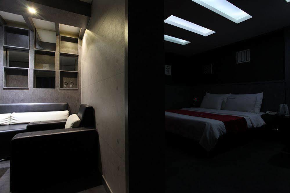 Hotel Tomgi Seoel Buitenkant foto