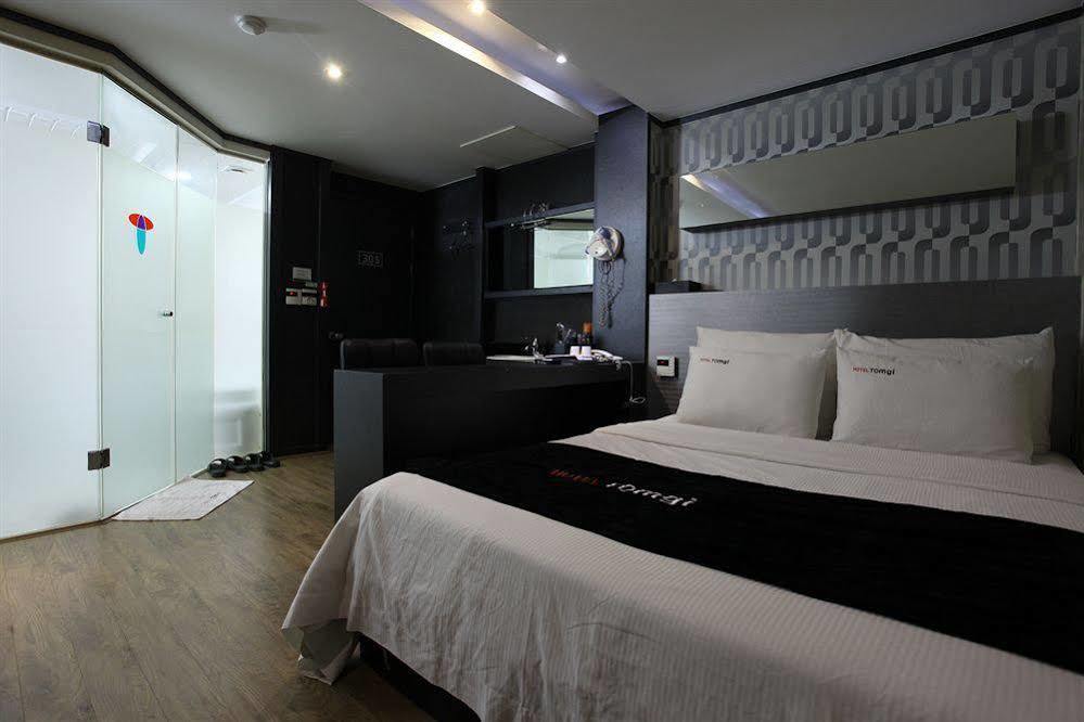 Hotel Tomgi Seoel Buitenkant foto