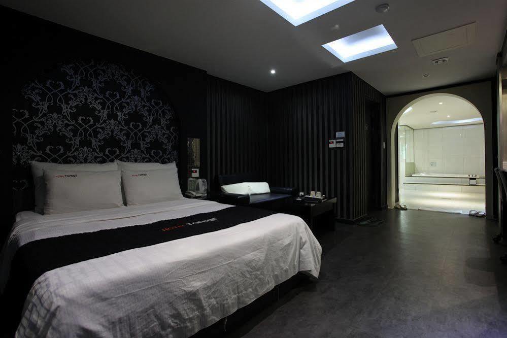 Hotel Tomgi Seoel Buitenkant foto